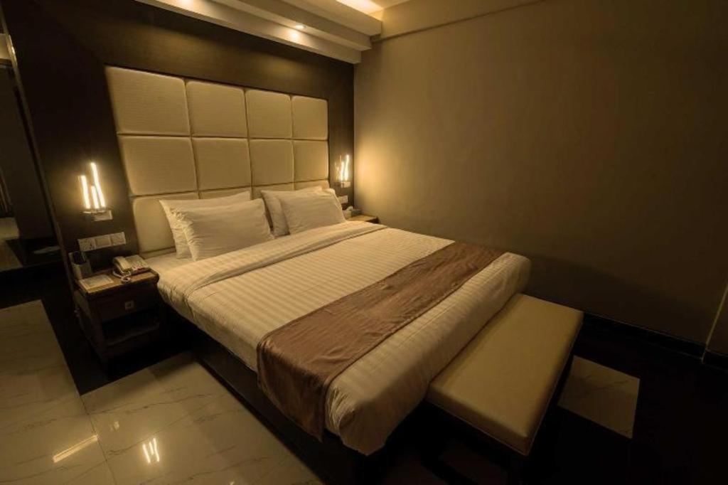 Hotel Castle Salam Khulna Exteriér fotografie